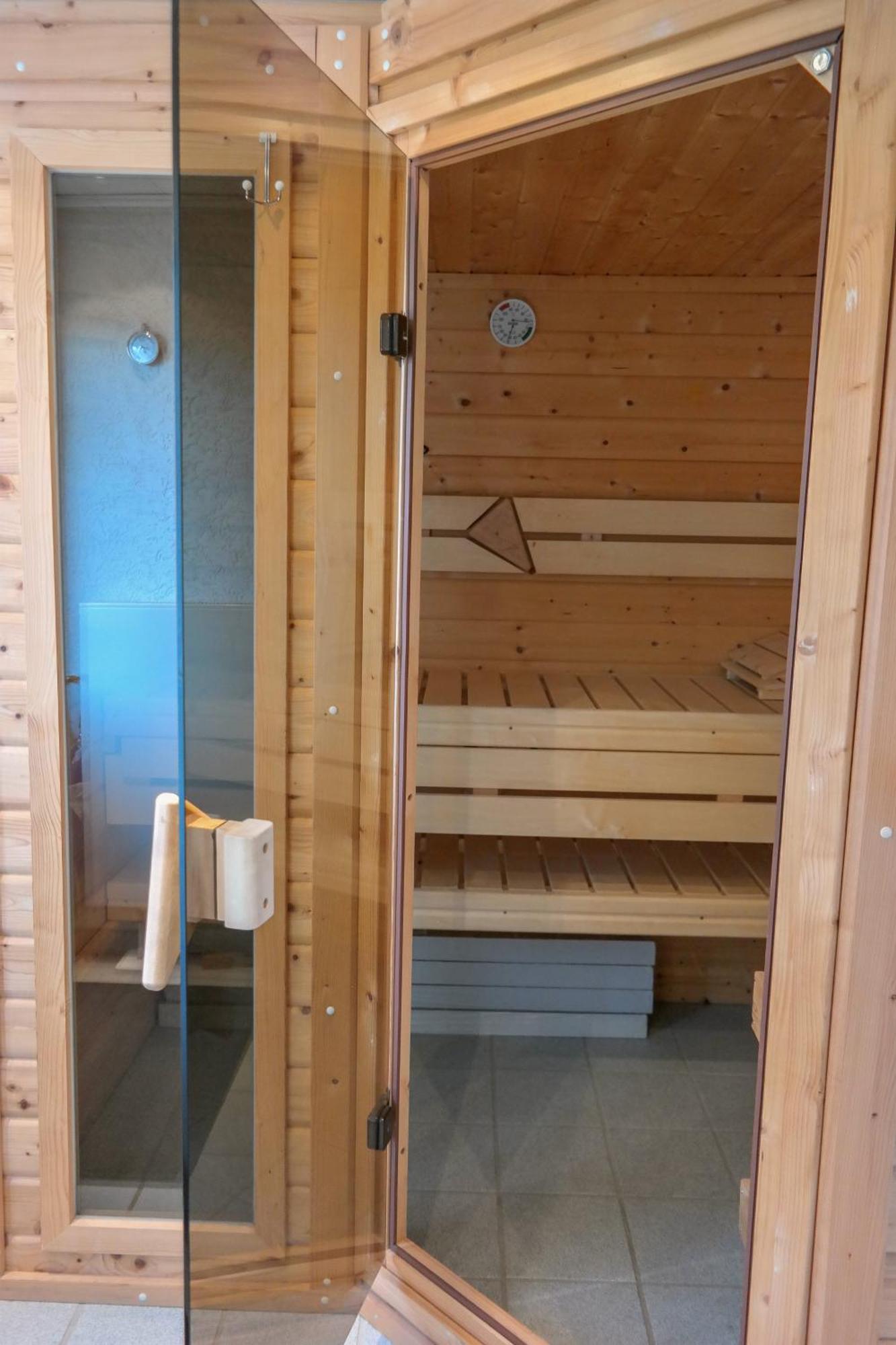 4Pers House Christine W Sauna, Winter Garden & Fishing Pier Anjum Экстерьер фото